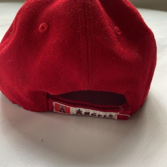 LOS ANGELES ANGELS
The League 9FORTY Adjustable‎ genuine merchandise - Picture 4 of 8